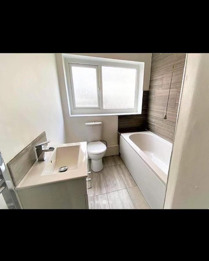 Business Friendly 3Br Home - King Size Beds & Centrally Located Swansea Luaran gambar
