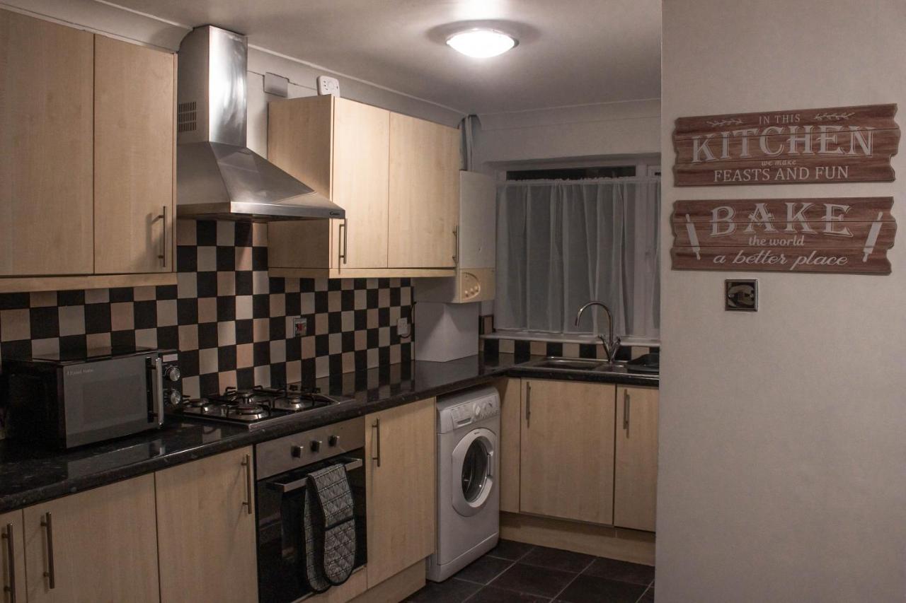 Business Friendly 3Br Home - King Size Beds & Centrally Located Swansea Luaran gambar