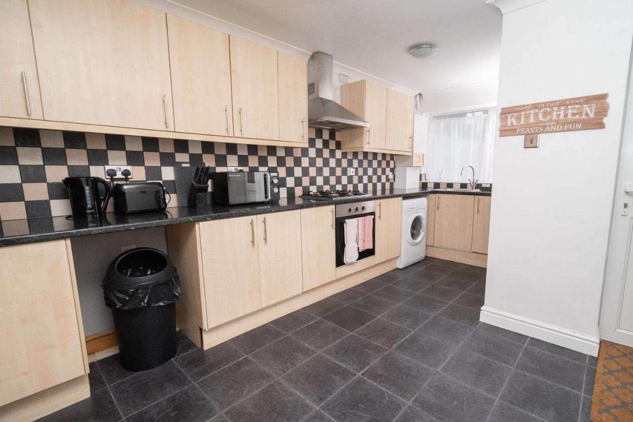 Business Friendly 3Br Home - King Size Beds & Centrally Located Swansea Luaran gambar