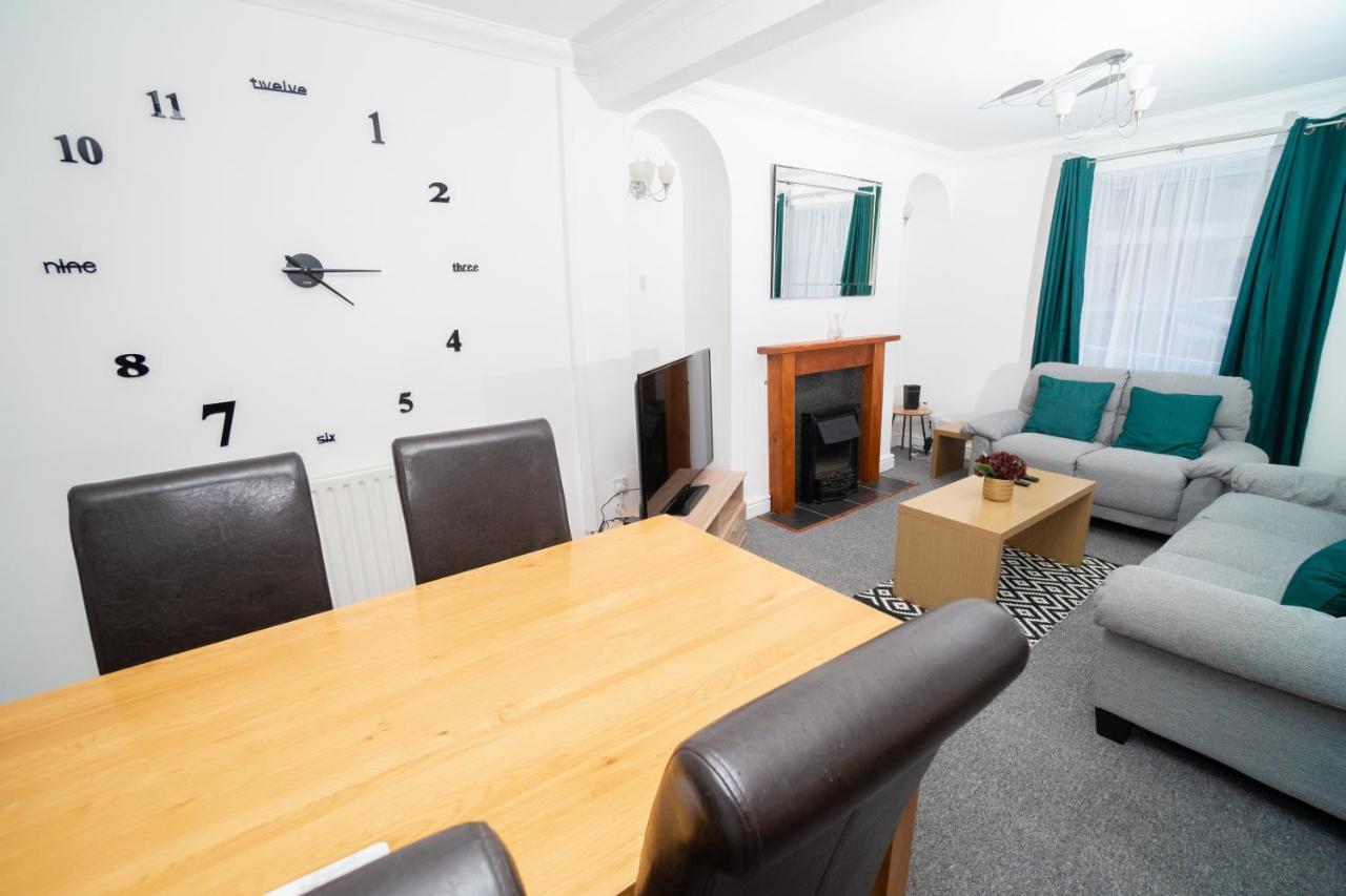 Business Friendly 3Br Home - King Size Beds & Centrally Located Swansea Luaran gambar